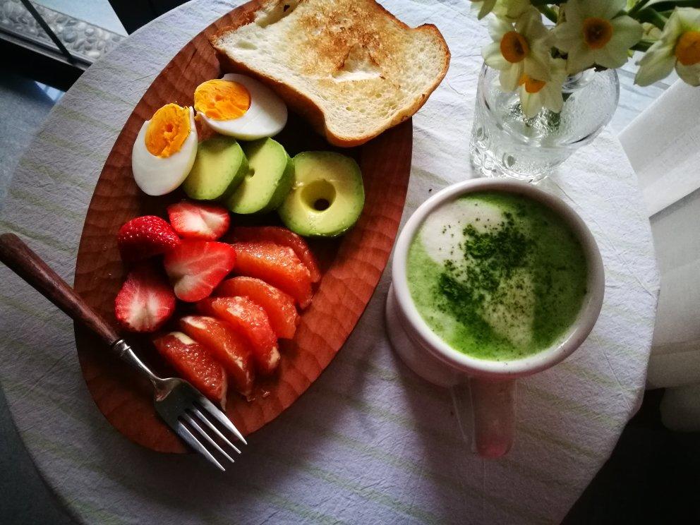 我的彩虹早餐桌