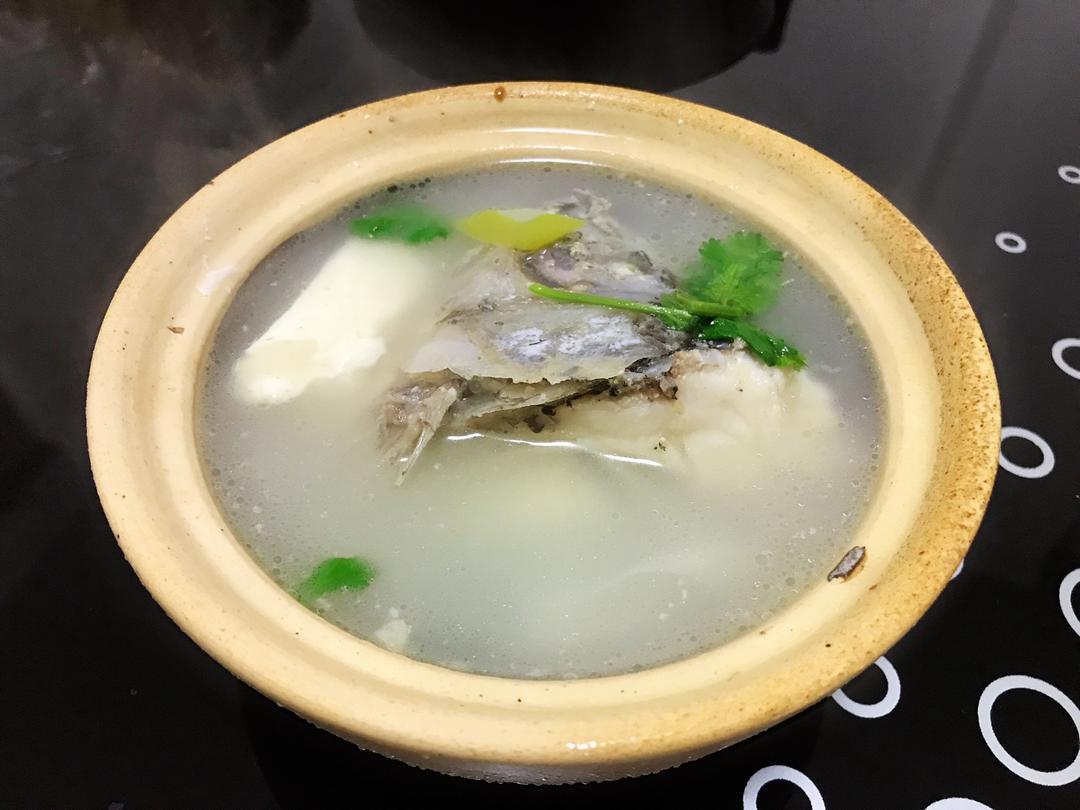 【鲫鱼豆腐汤】