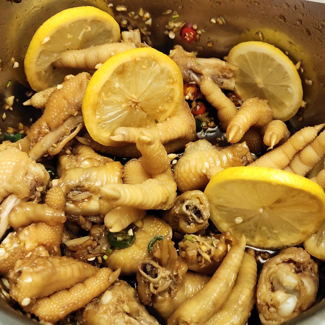 香辣蒜香凉拌爽脆鸡脚