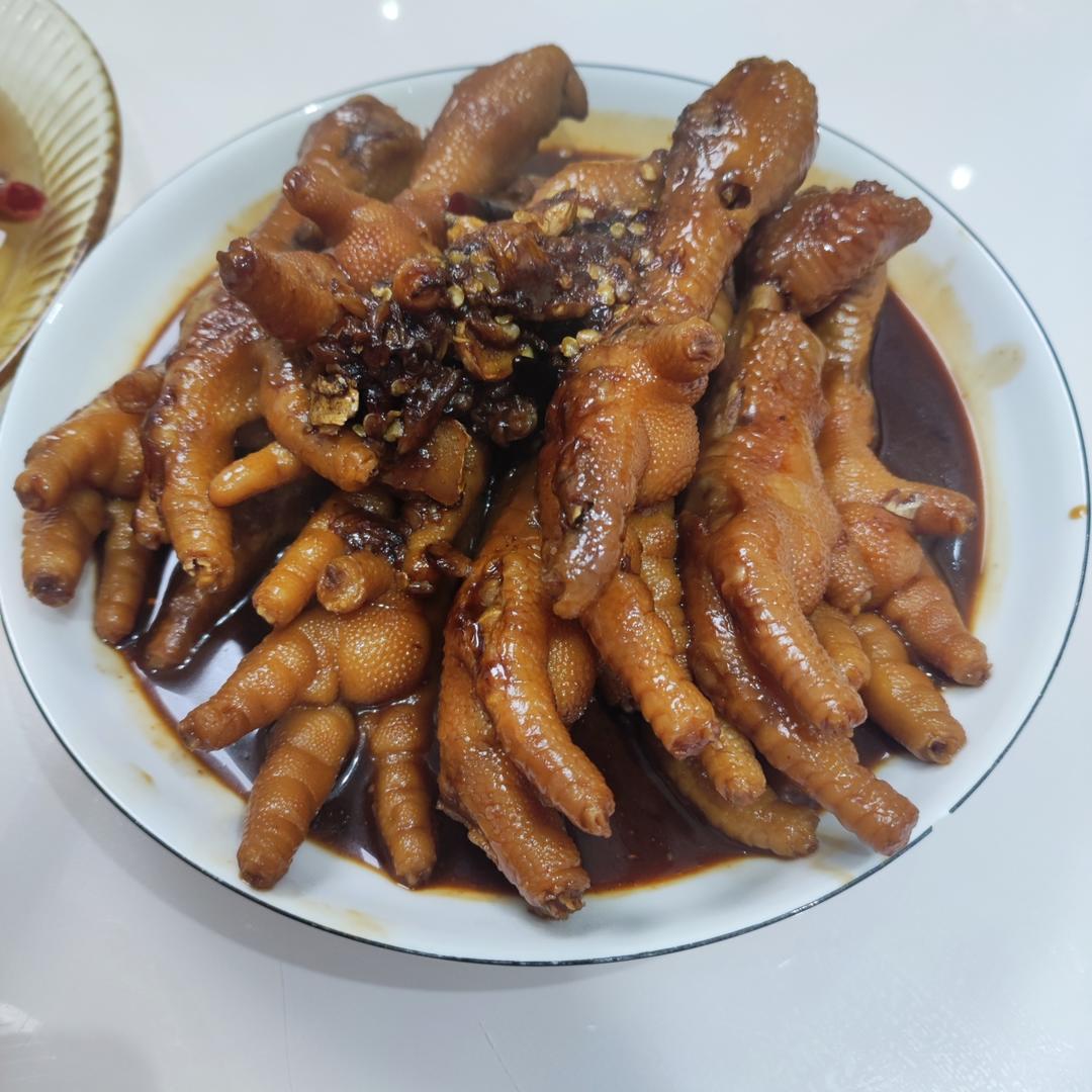 “销魂”卤鸡爪