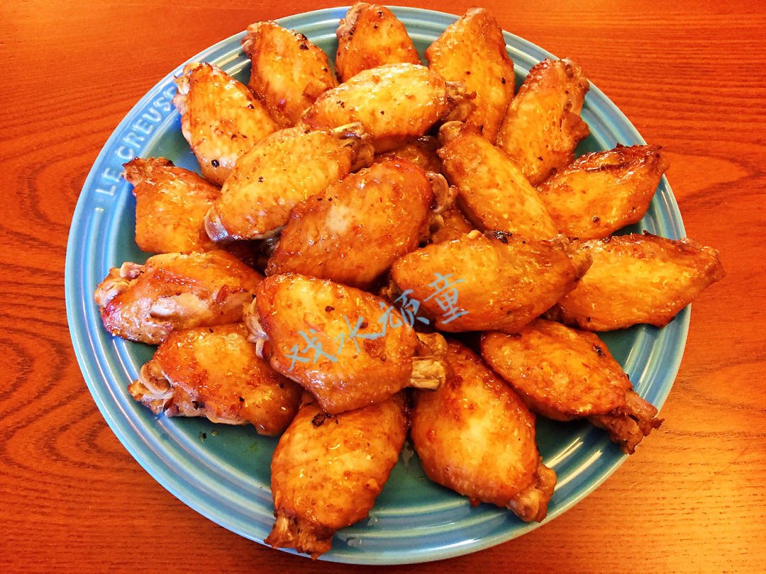烤鸡翅中～香到没朋友的经典做法！