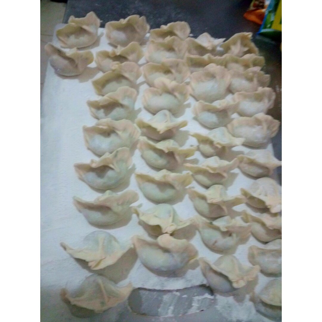 韭菜猪肉饺子(最简单最好吃又最多汁的饺子)