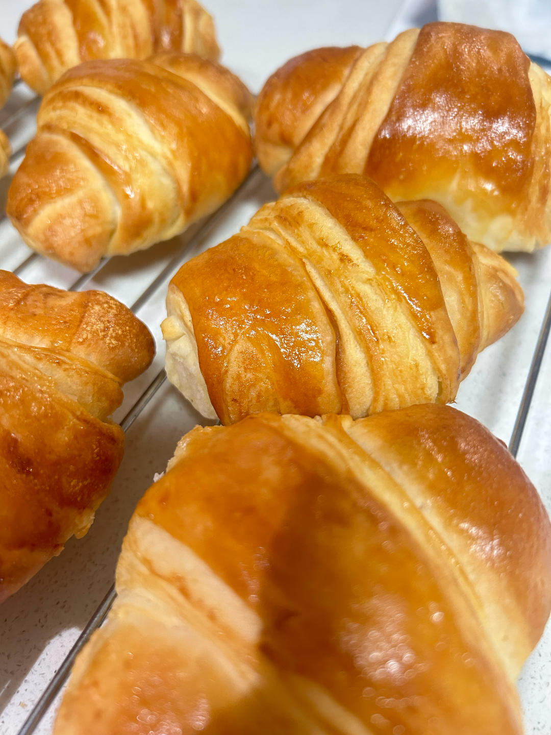 适合新手的可颂🥐做法｜无需反复折叠👩🏻‍🍳外层松脆🤩早餐的不二选择