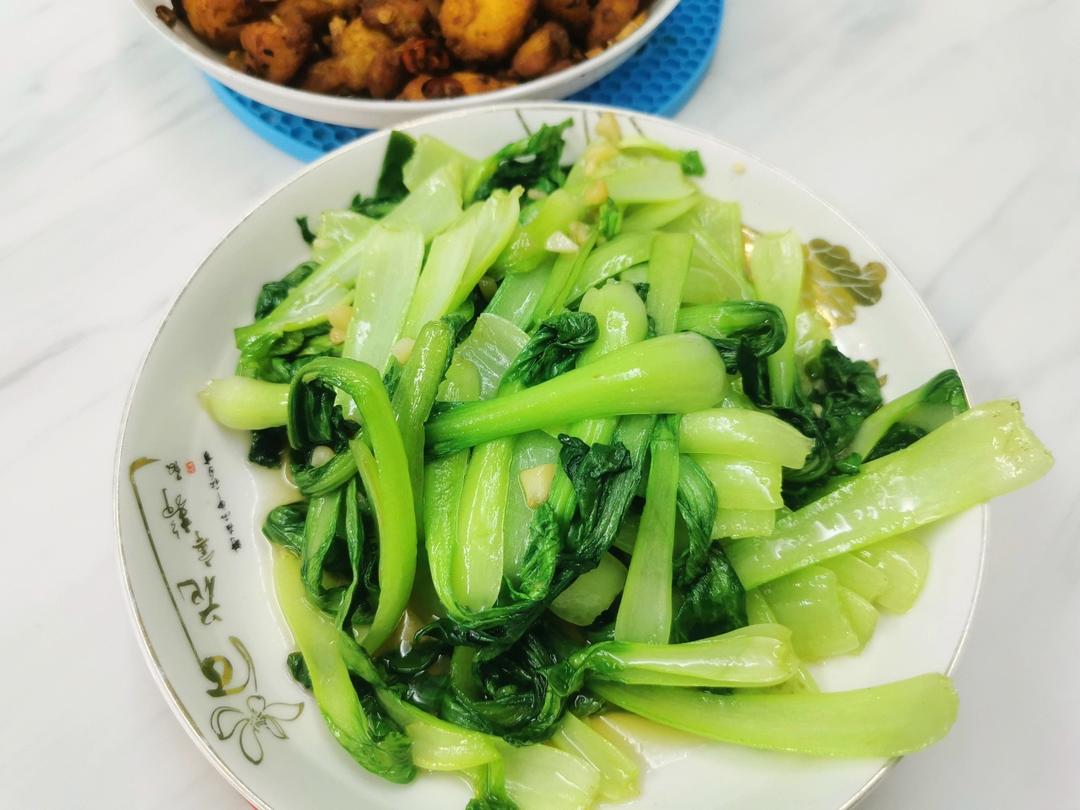 清炒油菜