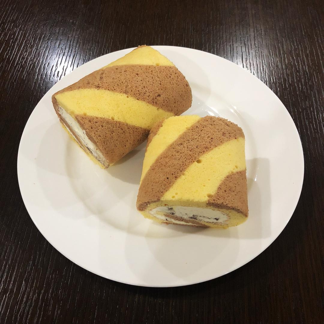 可可双色蛋糕卷