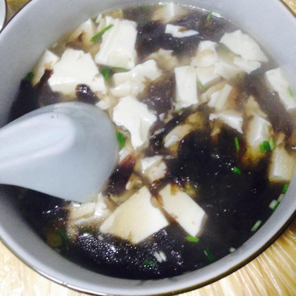 紫菜豆腐汤
