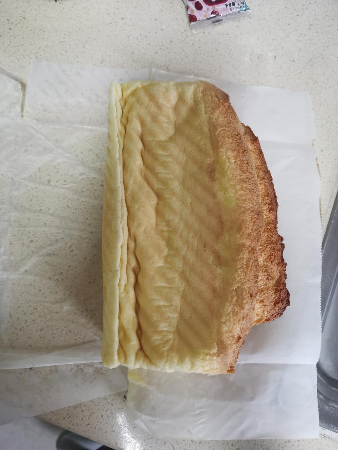 堪比柯基屁股
爆浆芝士🧀古早蛋糕