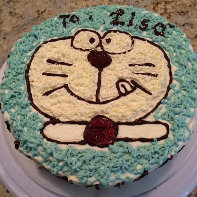 自制10寸馋嘴叮当猫奶油戚风蛋糕