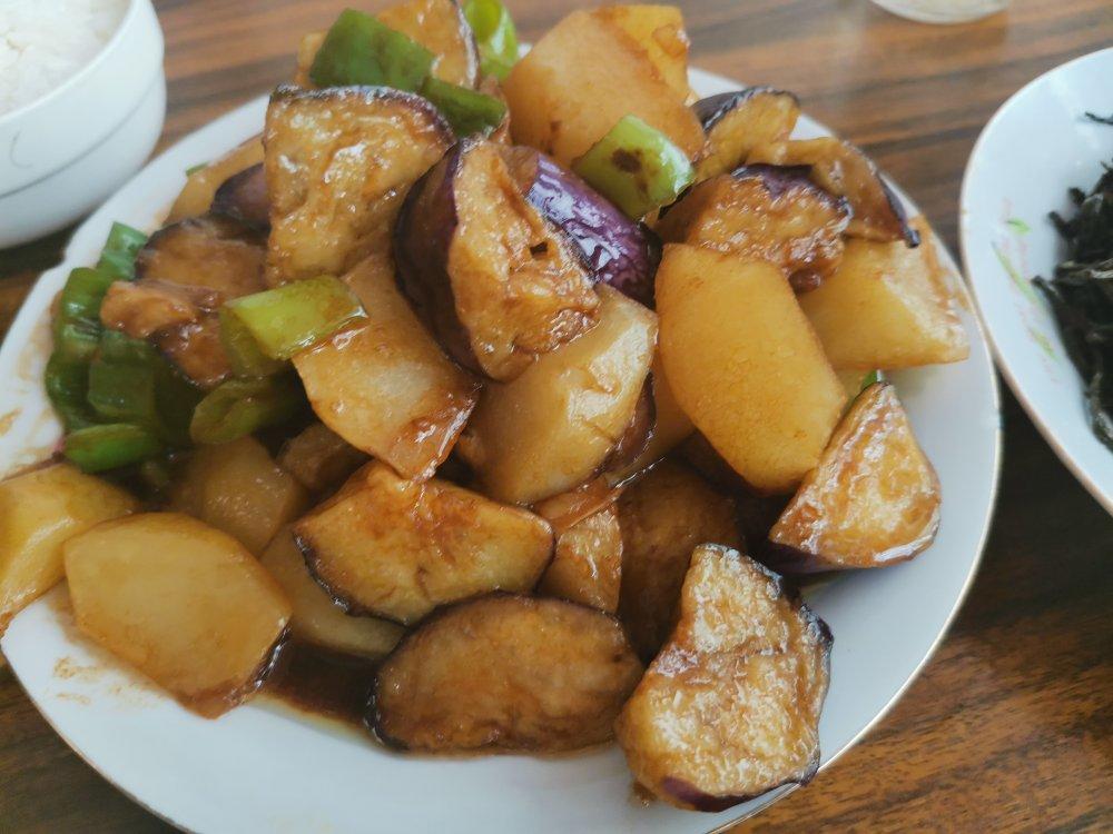 超级下饭的地三鲜