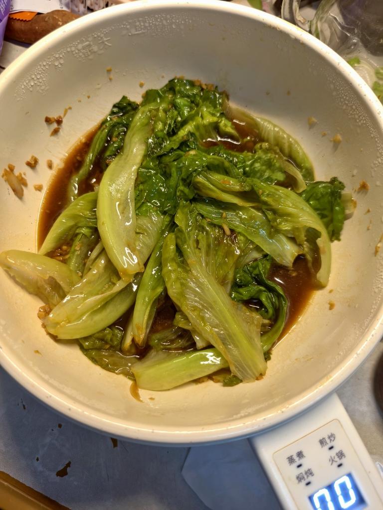 一人食超快五分钟水油焖菜