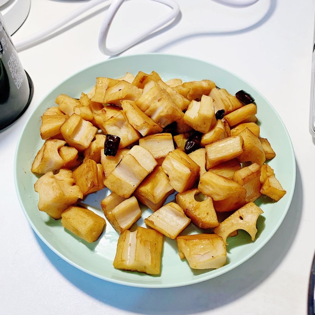 超简单又下饭的酸辣藕丁