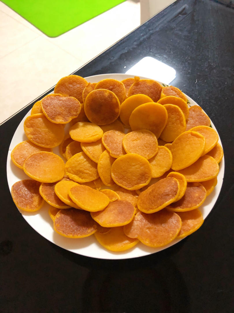 辅食南瓜松饼(不加糖不加蛋白，消耗奶粉，手指食物)