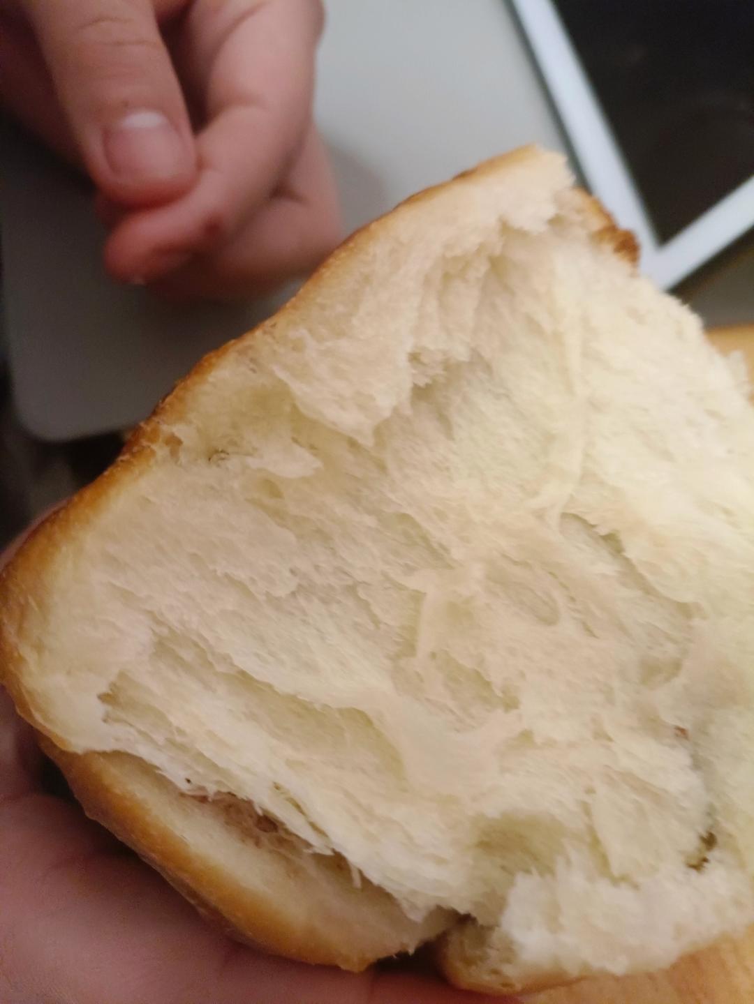 做一次就成功的牛奶吐司面包（手和面揉出手套膜）最后附全麦吐司