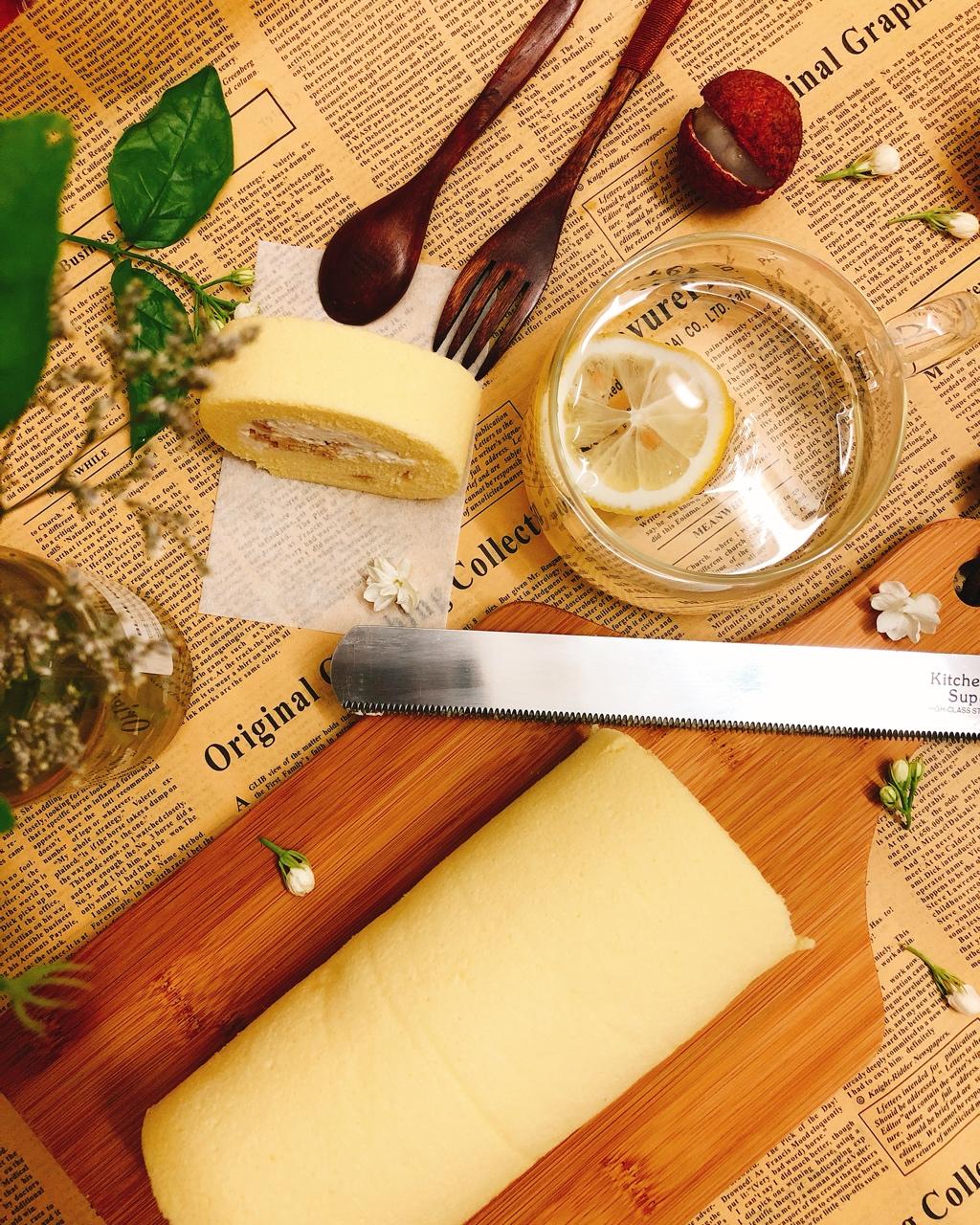 《Tinrry下午茶》教你做基础原味蛋糕卷