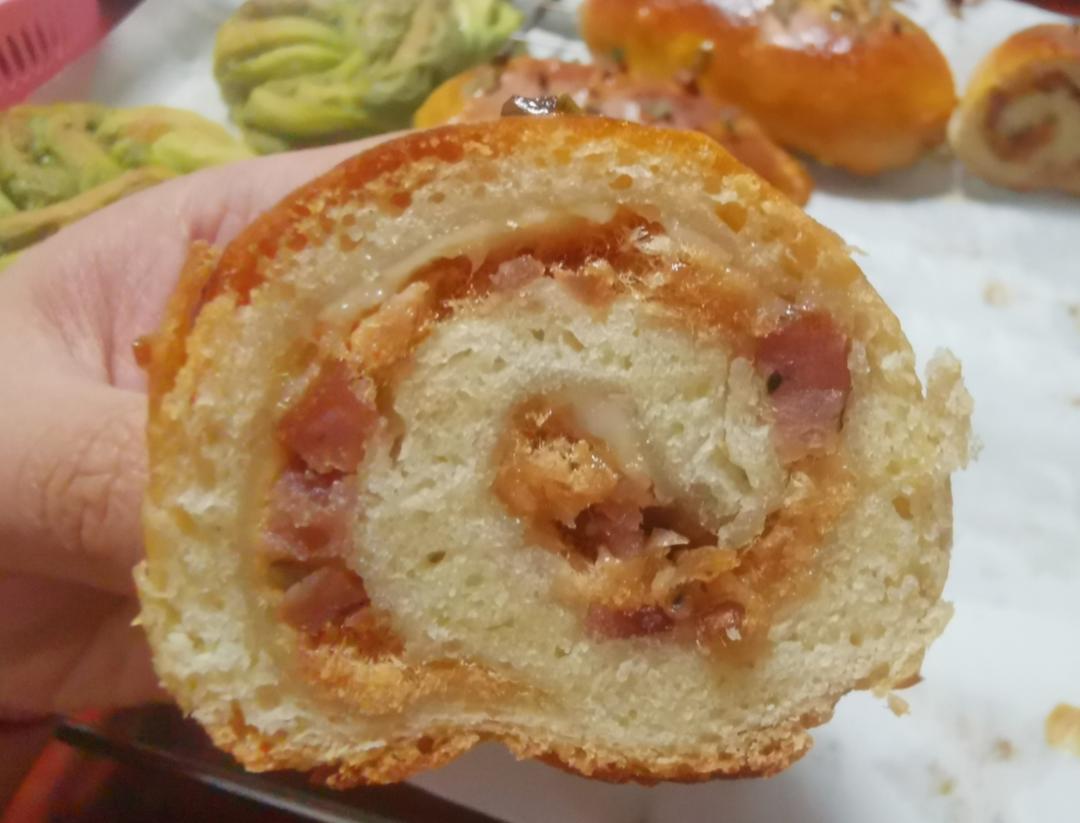 香葱火腿肉松面包