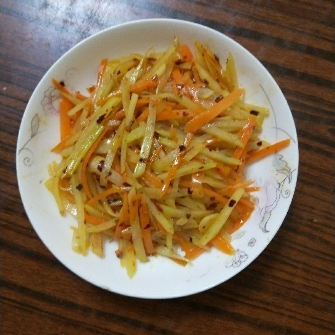 炒胡萝卜土豆丝