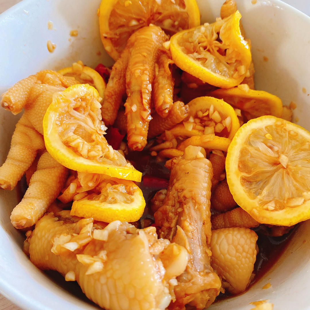 【柠檬酸辣鸡爪】自制超级无敌美味的网红鸡爪
