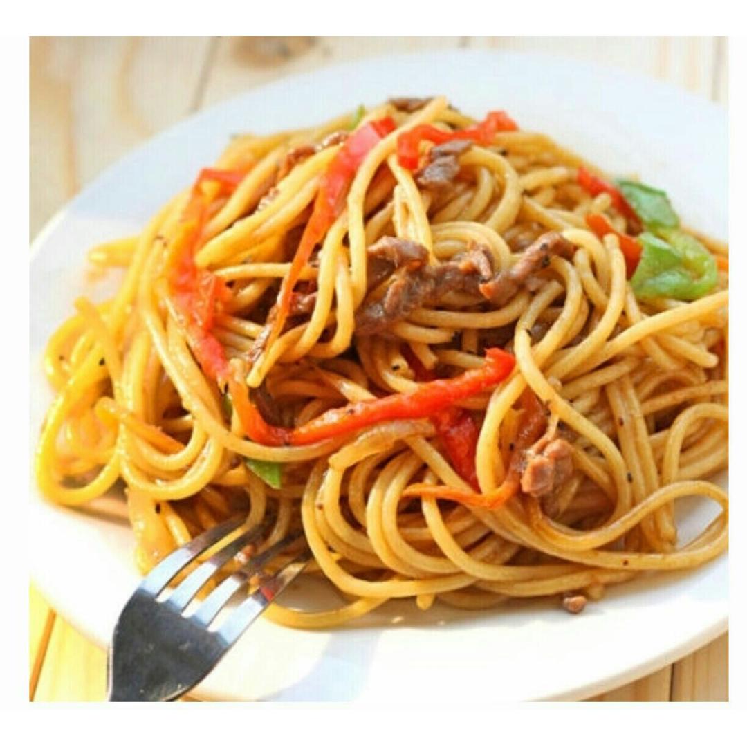 牛肉粒黑椒意面