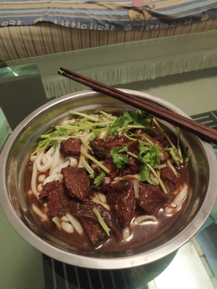 红烧牛肉面