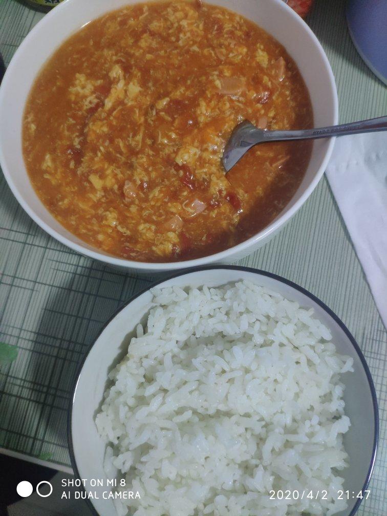 5分钟超好吃的番茄鸡蛋火腿烩饭