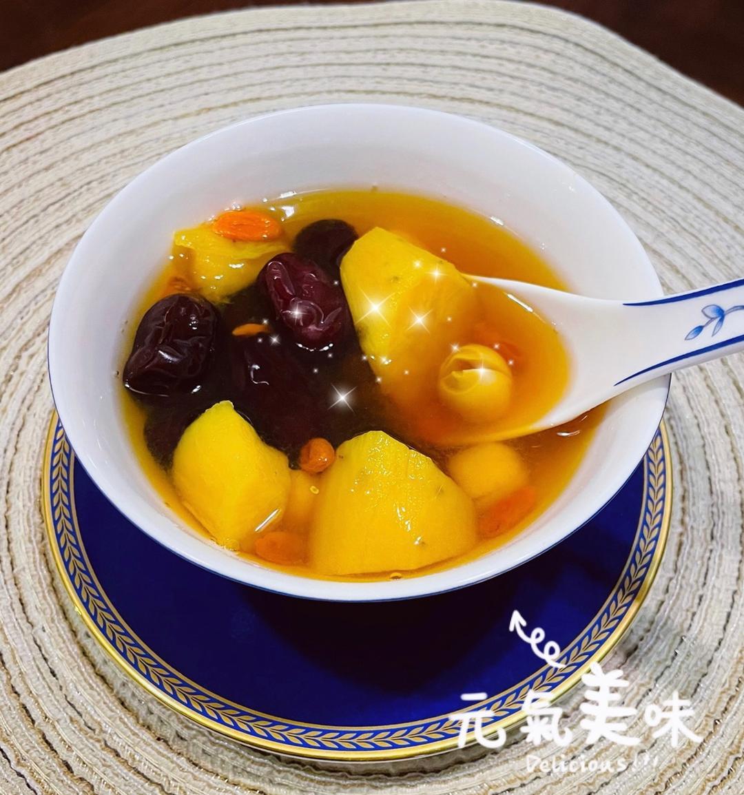 清肝明目，滋肾润肺
【红薯莲子红枣枸杞汤】的做法