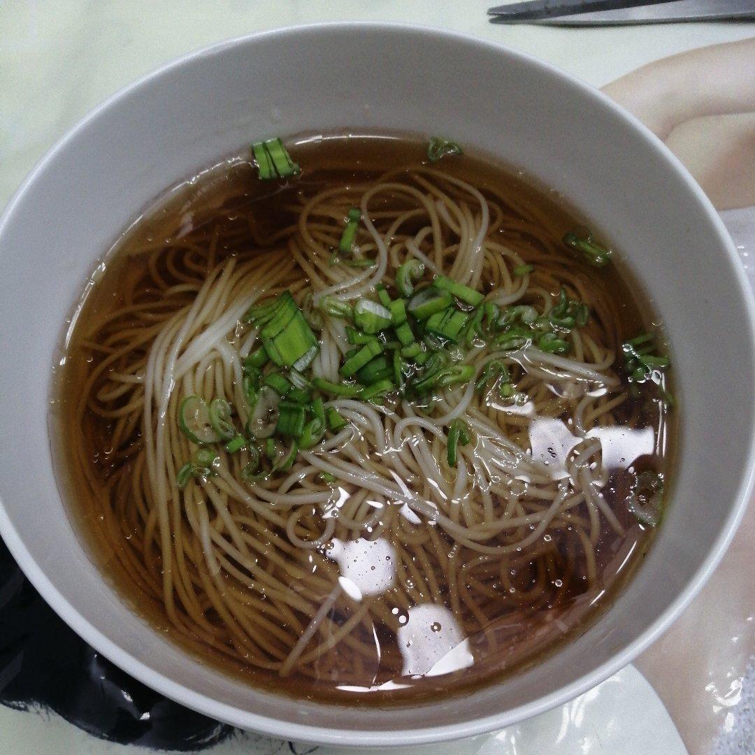 最美不过那碗阳春面