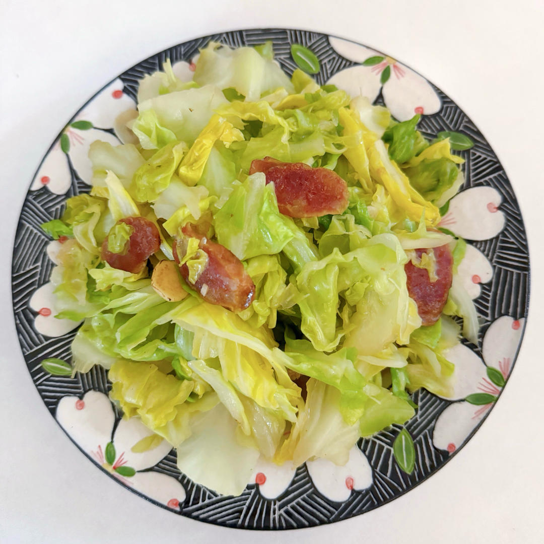 广式腊肠炒包菜