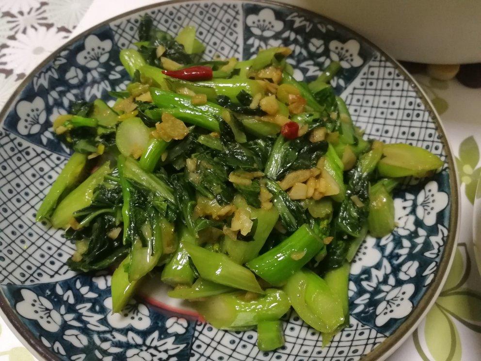 蒜蓉炒菜心 小朋友爱吃的蔬菜