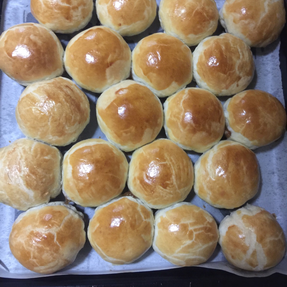 泳式鲜肉榨菜月饼