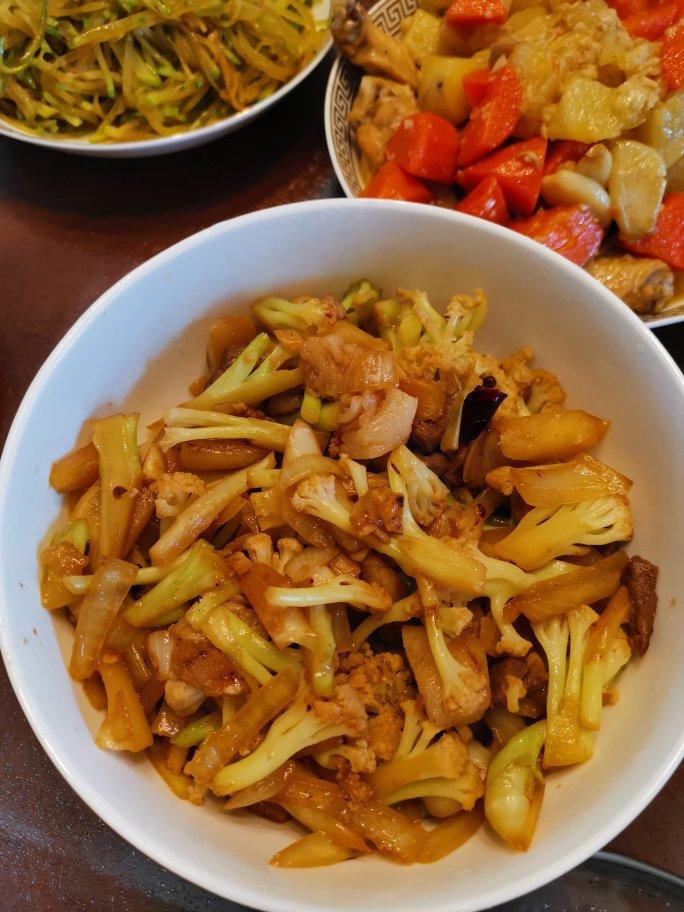 不用干锅的花菜(不舔碗算我输)