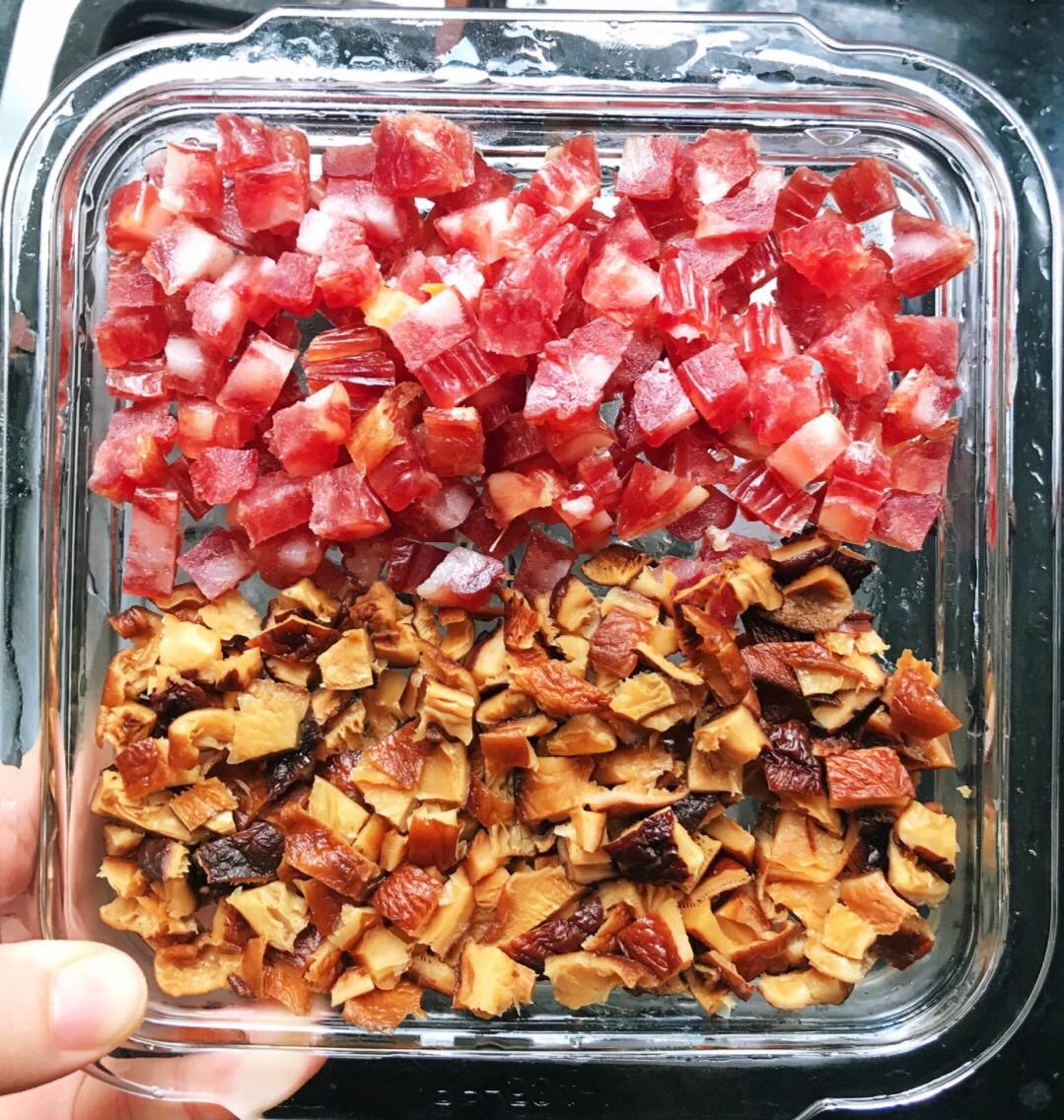 一只番茄饭