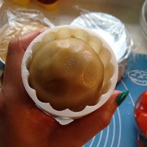 广式蛋黄莲蓉月饼的做法 步骤12