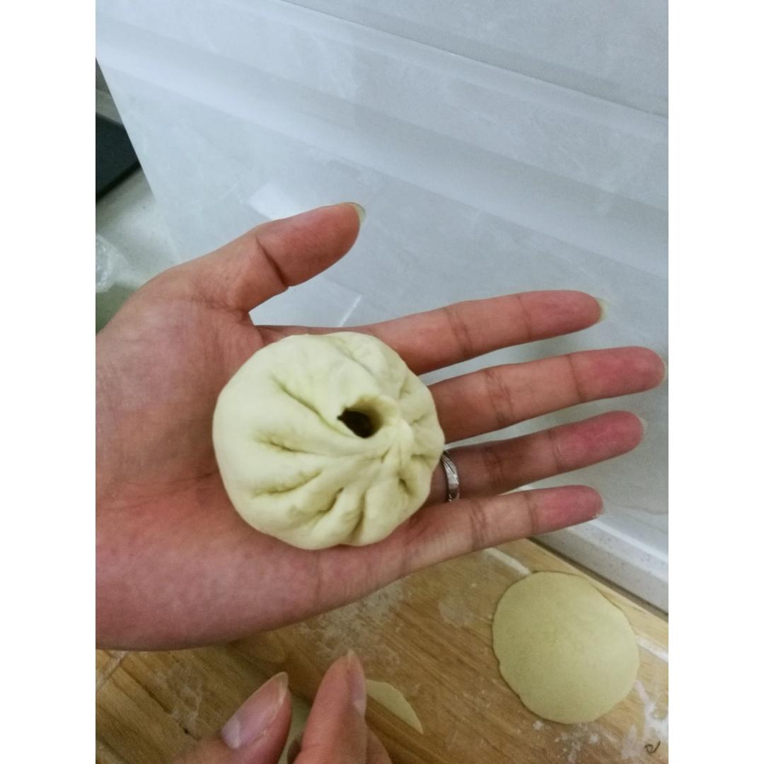 手把手教你捏出漂亮的包子褶（ 附小视频）