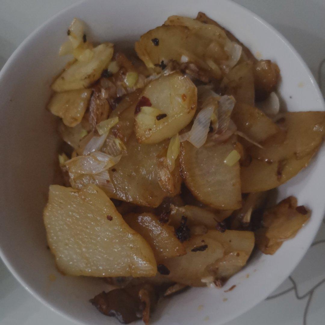 干锅土豆片