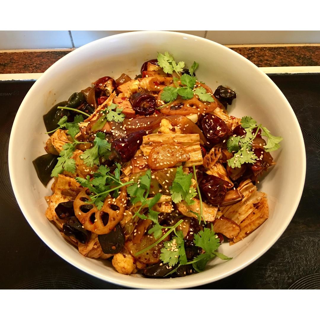 健康源素舌尖素食做的vegan全素斋麻辣香锅