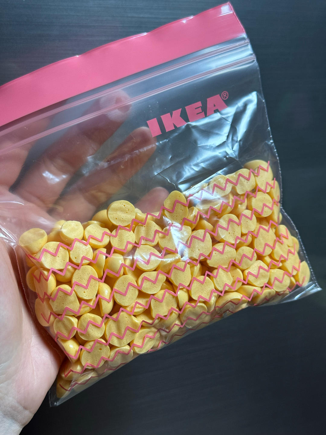 入口即化的无添加蛋黄溶豆