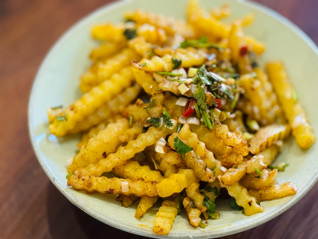 好吃到女朋友再也不会点外卖的天蚕土豆（狼牙土豆也是它）