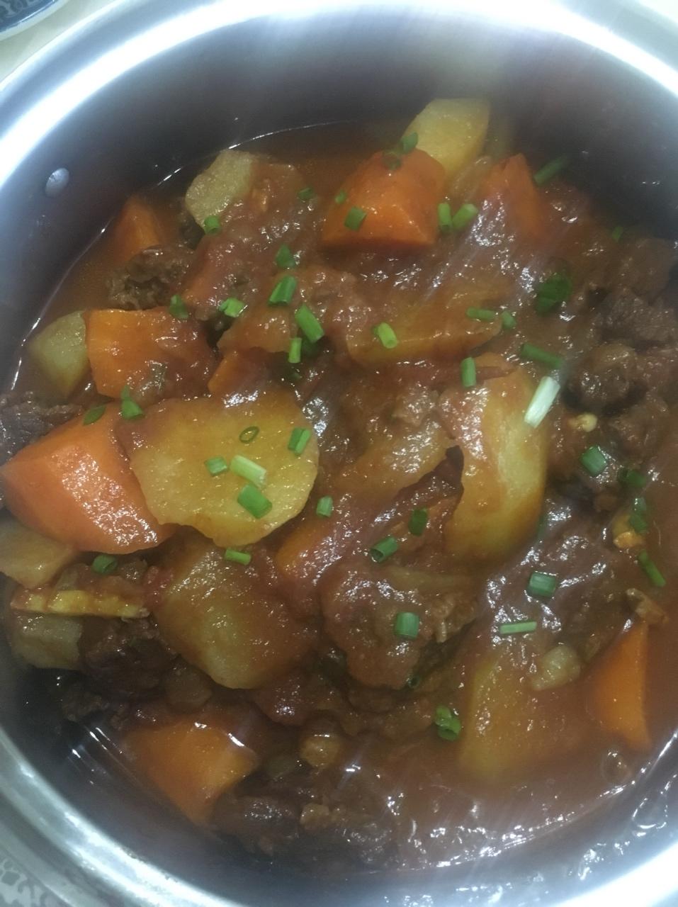 土豆炖牛肉