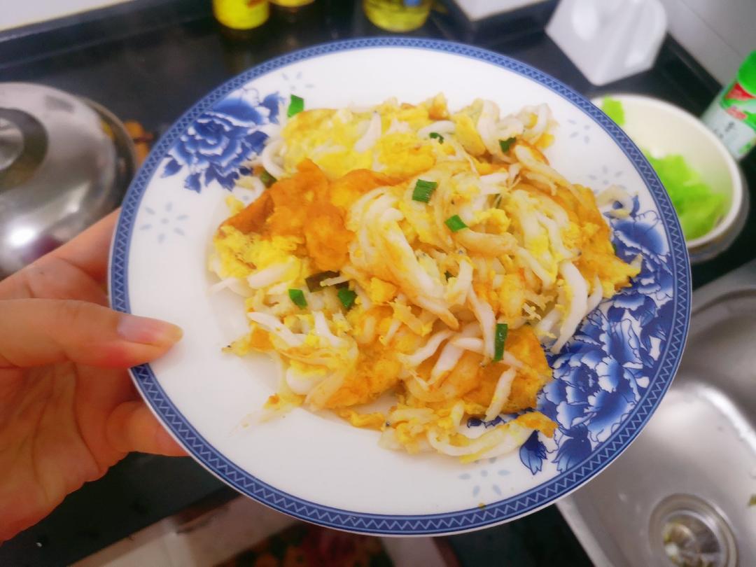 银鱼炒蛋