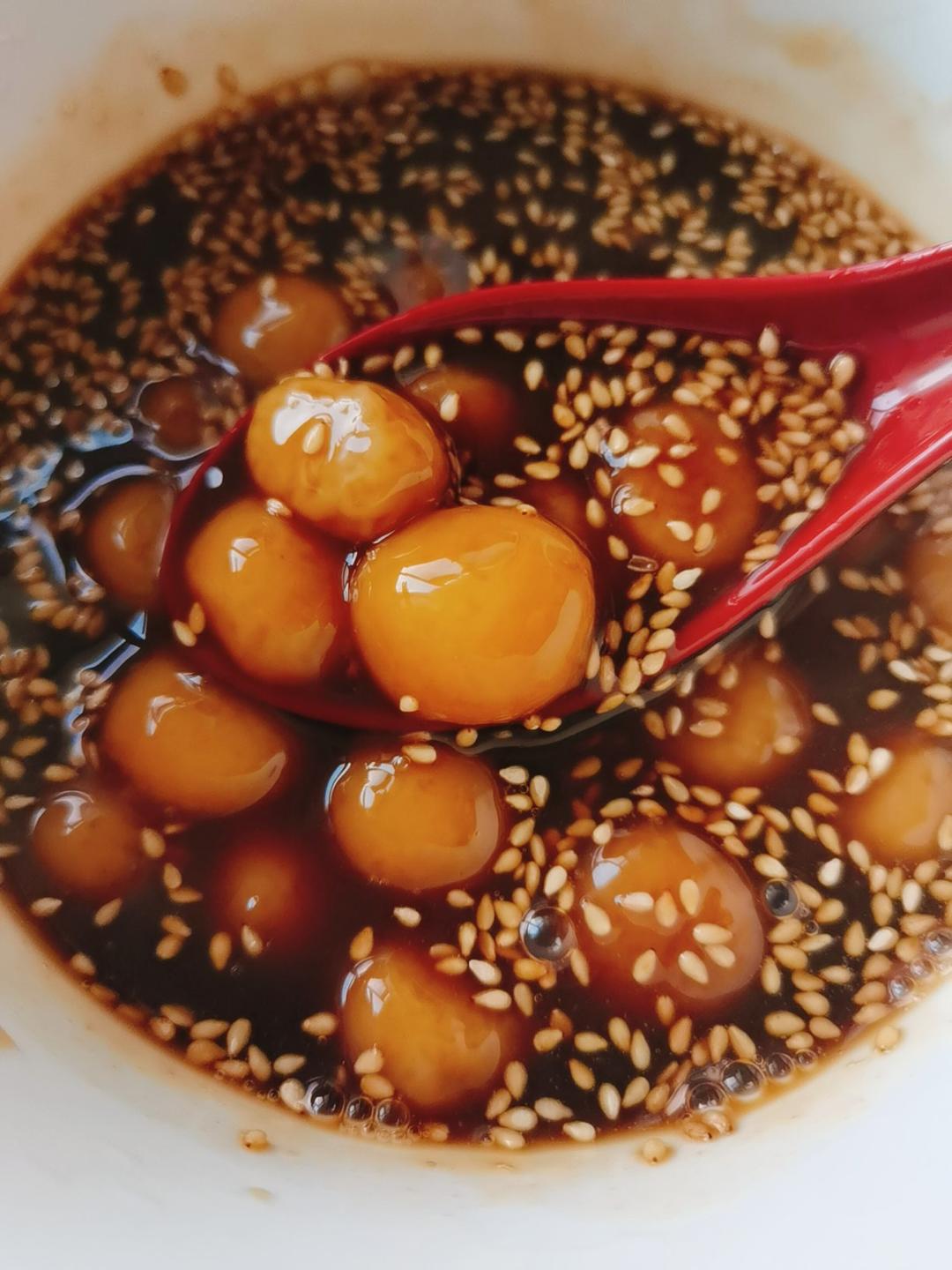 红糖糯米小圆子
