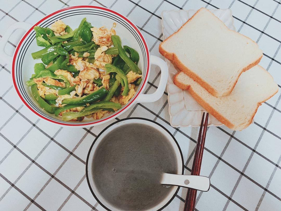 青椒炒蛋