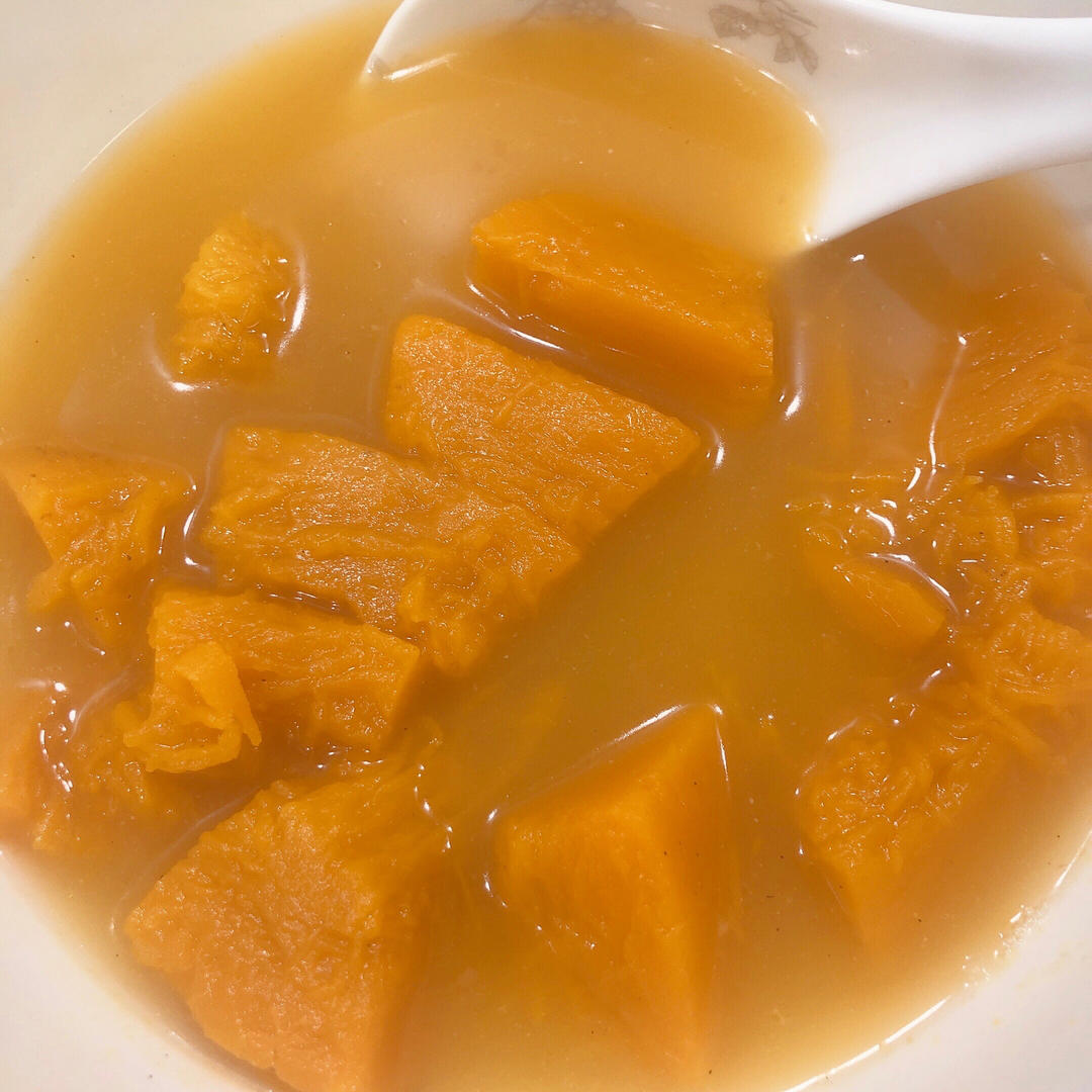 蘑蘑菇菇蘑蘑菇菇做的南瓜汤