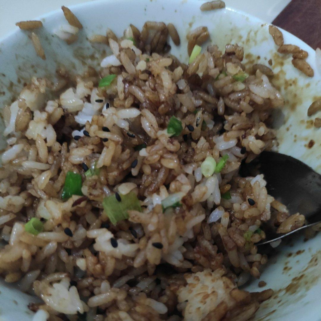 零失败颗粒分明、超香的猪油葱香酱油炒饭