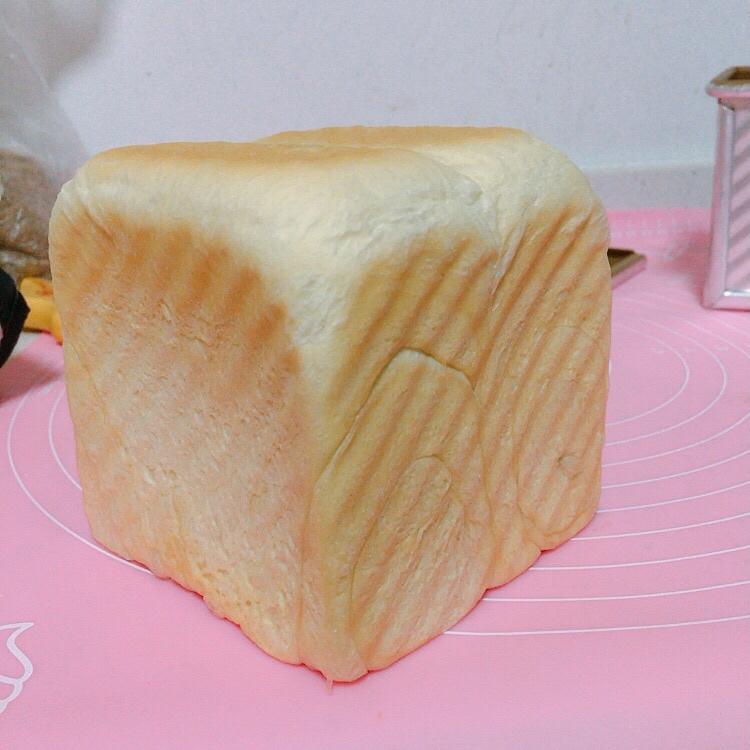 乳清手撕小吐司