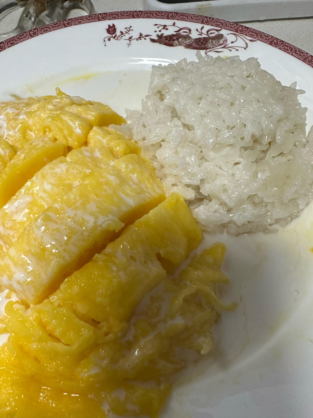 别出国啦，在家也能做芒果糯米饭🥭