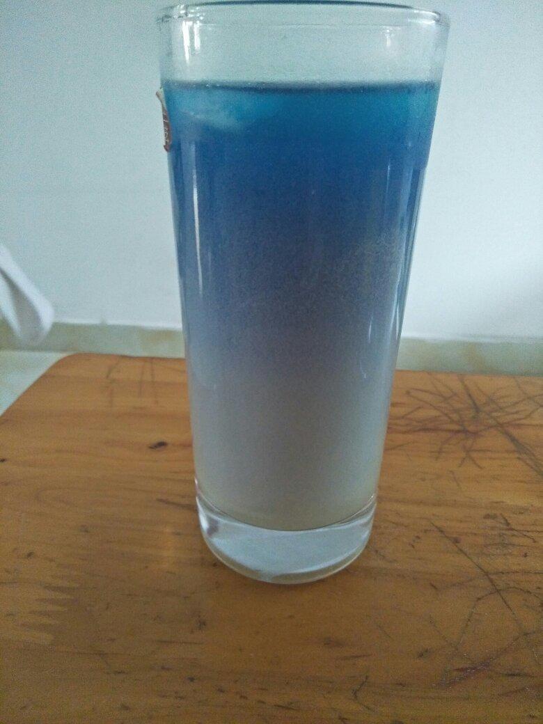 梦幻星空碟豆花