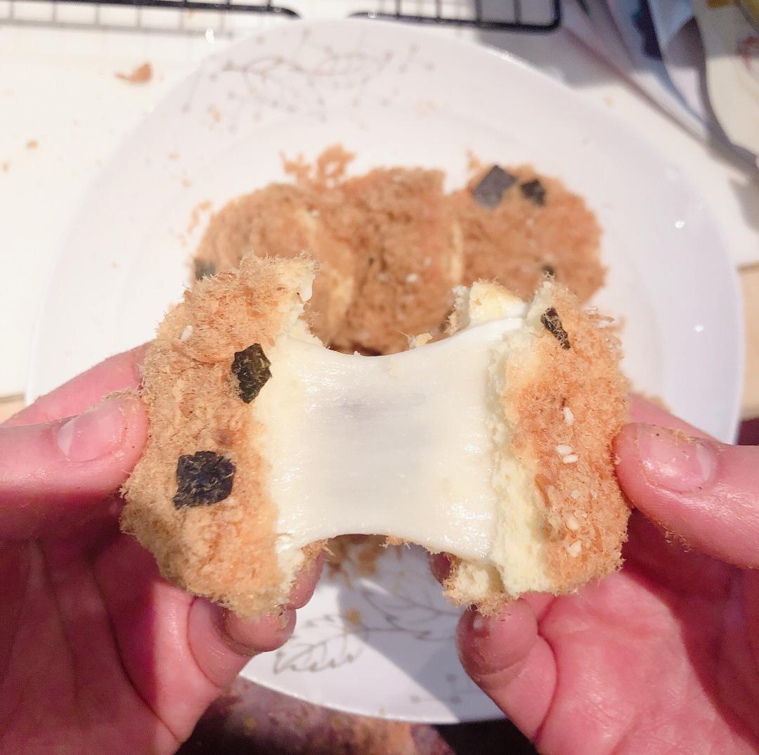 网红升级“拉丝肉松小贝”，用“青井”老师的酸奶戚风方子，更赞了！