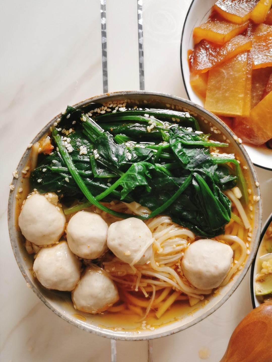 十分钟搞定的酸汤面（热汤面）