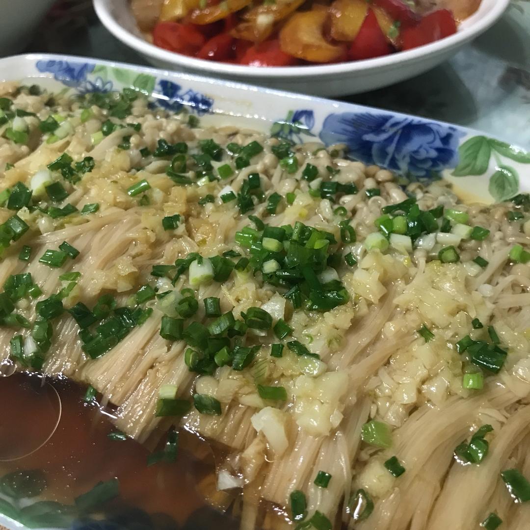 蒜蓉蒸金针菇