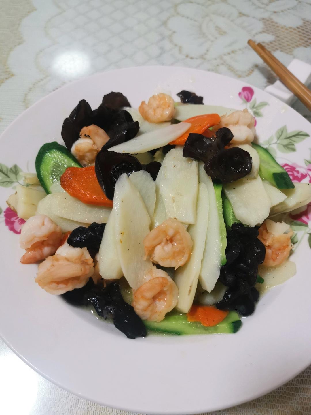 五彩缤纷鲜虾仁